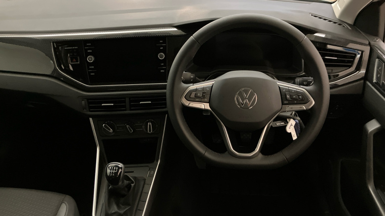 Volkswagen Polo 1.0 Life 5dr Petrol Hatchback